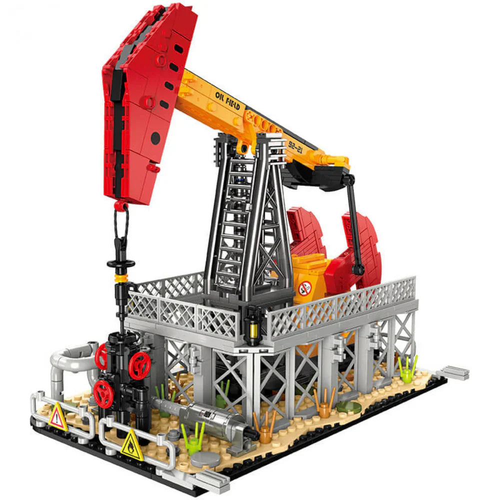 Detailed Industrial Oil Refinery 2142PCS
