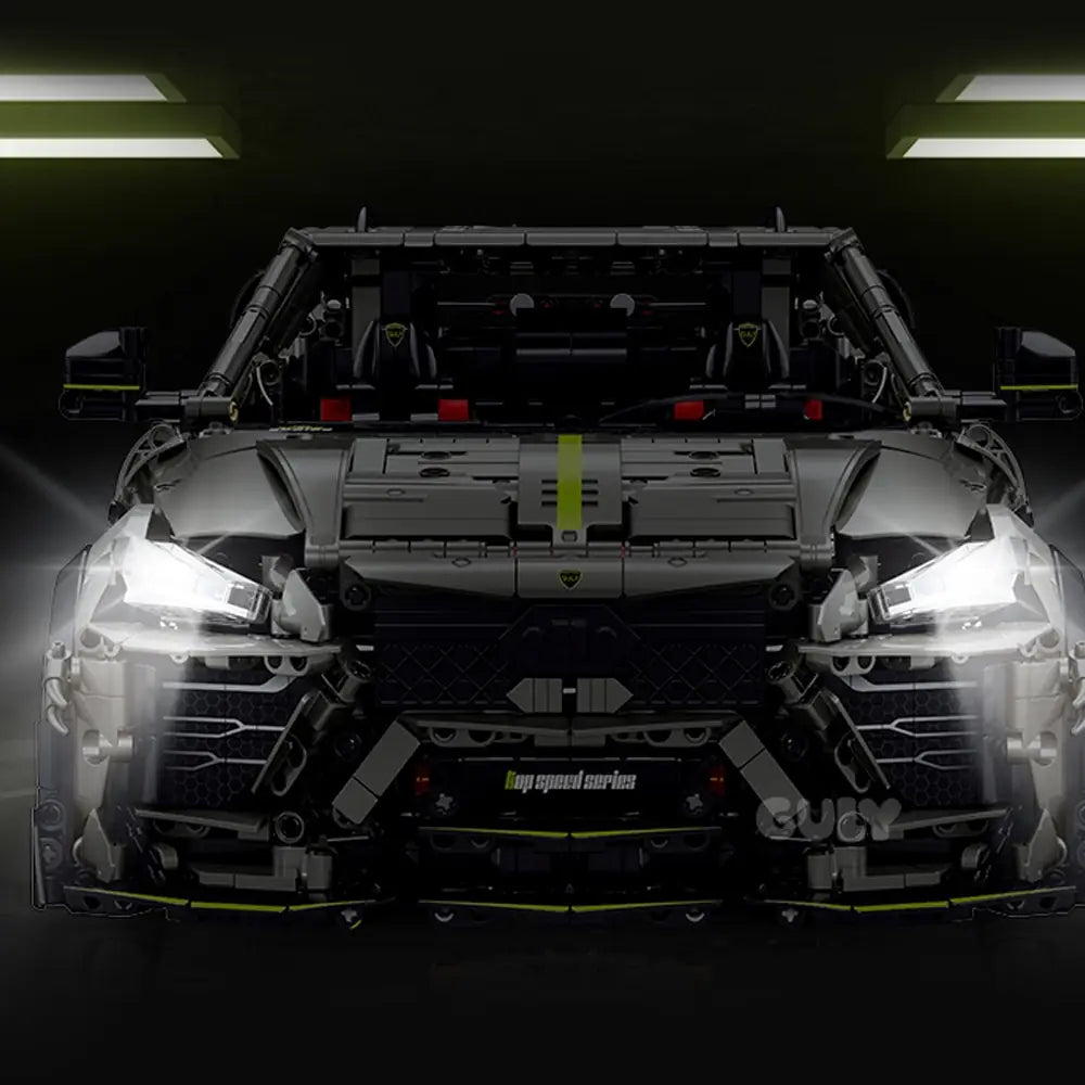 The Ultimate Italian Super SUV 3224PCS